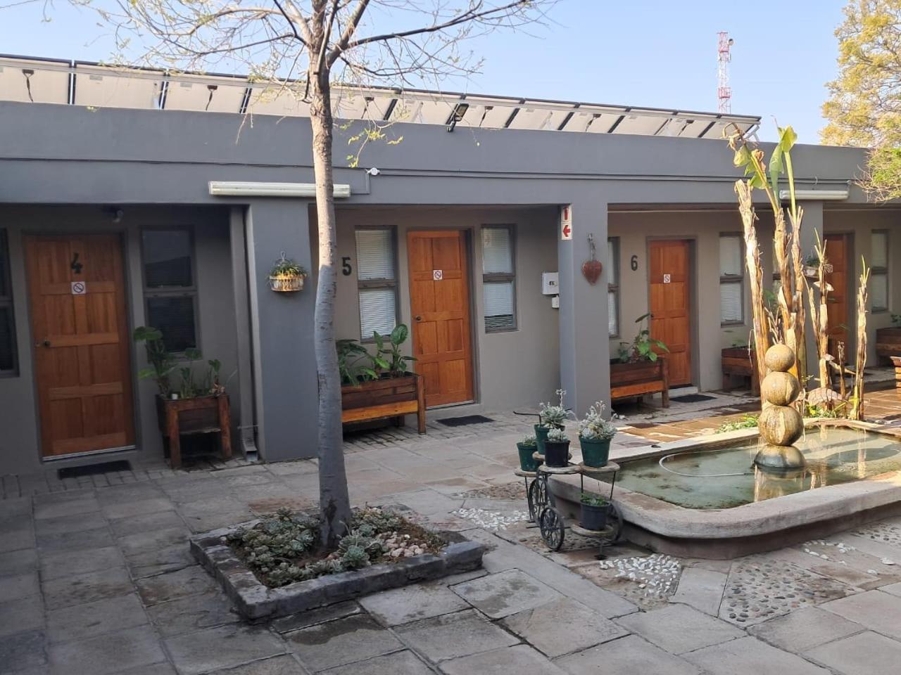 Hopetown Guesthouse Ngoại thất bức ảnh