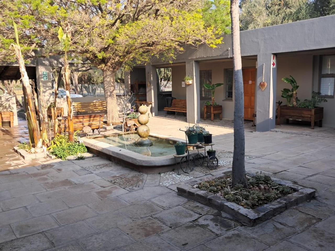 Hopetown Guesthouse Ngoại thất bức ảnh